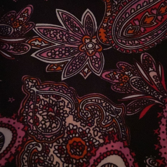 Women’s leggings! - Picture 3 of 4